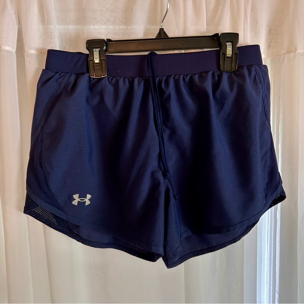 Under Armour Women’s Fly By 2.0 Navy Activewear Shorts Size Medium